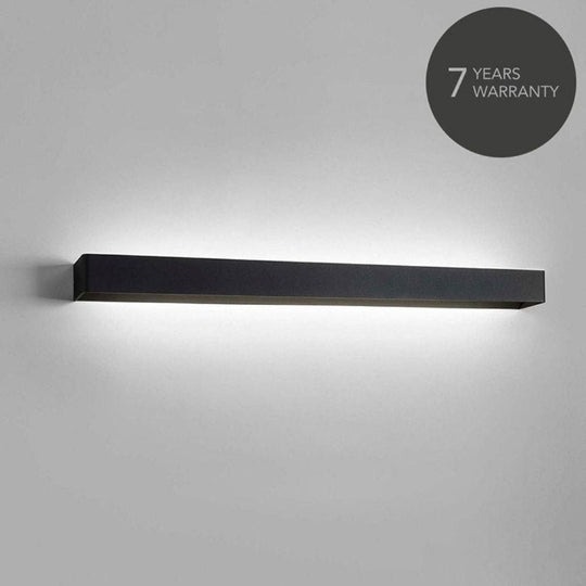 Mood 4 Væglampe Sort LED – Elegant vægbelysning fra Light-Point